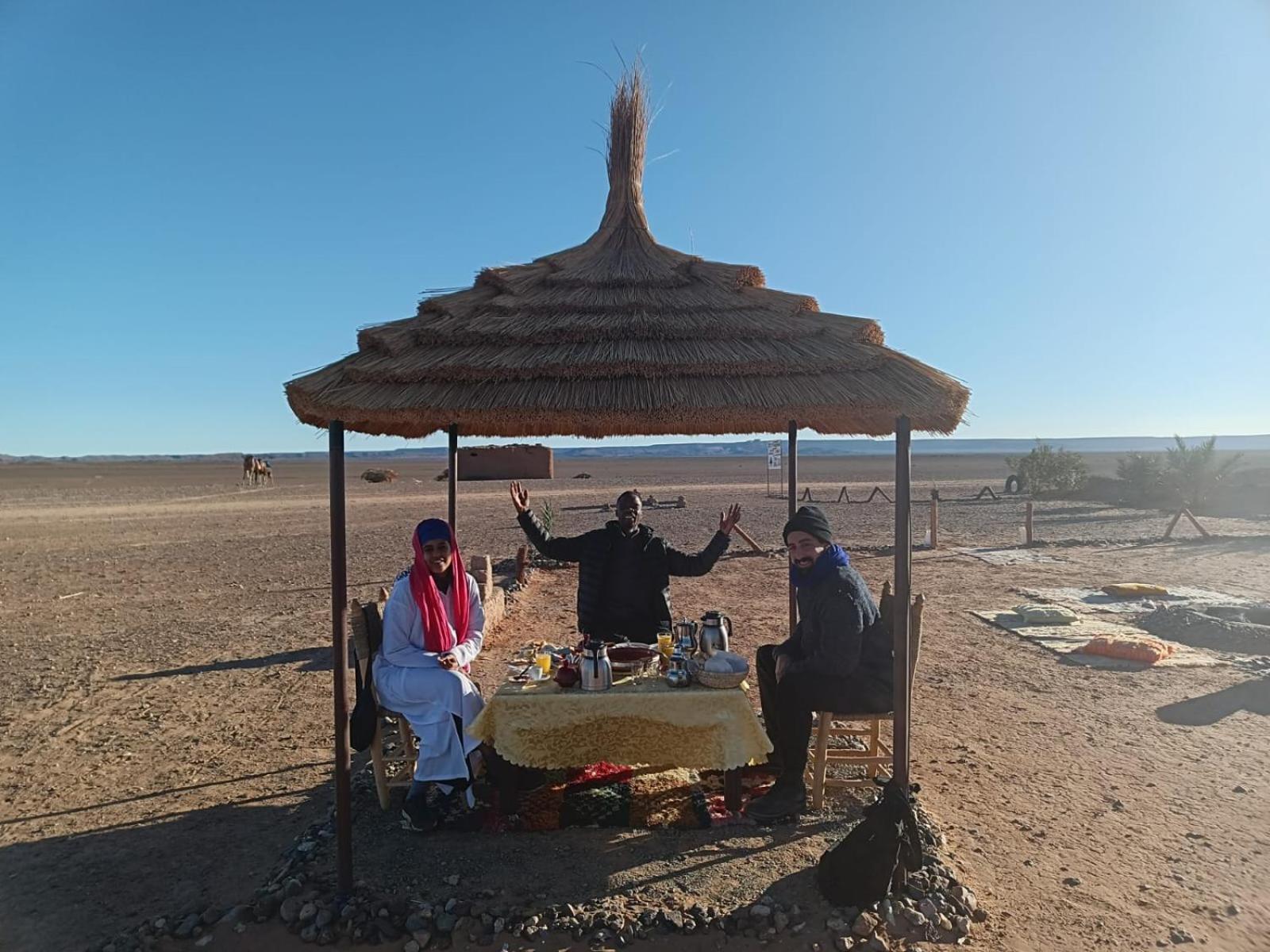Camp Familia Erg Chebbi Hotel Merzuga Kültér fotó