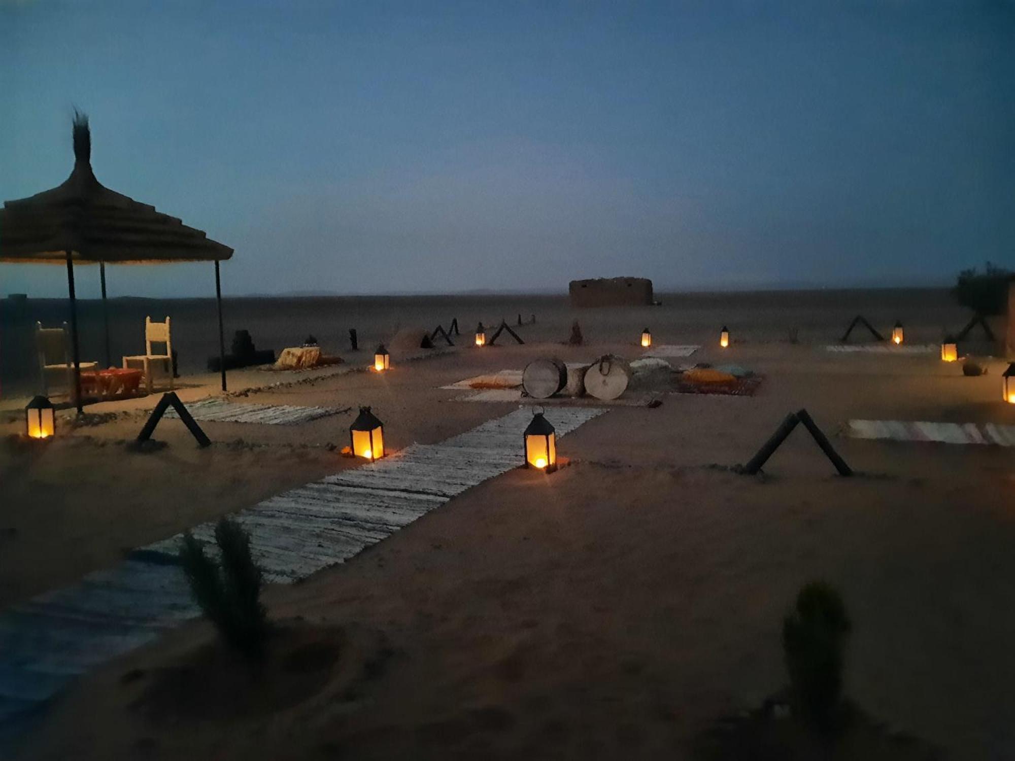 Camp Familia Erg Chebbi Hotel Merzuga Kültér fotó